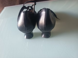 Zapatos vintage negros con cordones