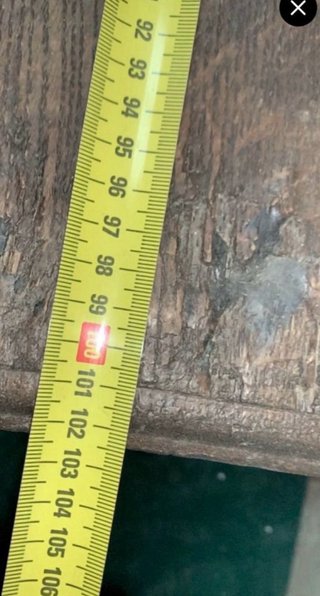 Baúl antiguo de madera tallada, antiguedad