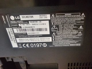 LG Smart TV 32"