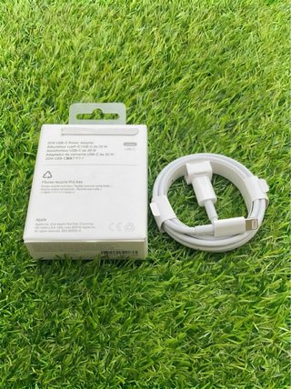 Cargador de Apple USB-C 20W Carga Rápida + Cable