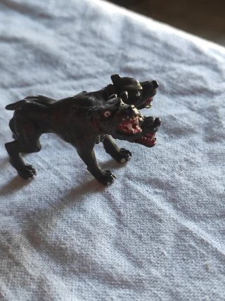 Cancerbero negro Plastoy años 90