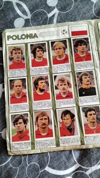 Álbum de cromos Mundial Perú antiguo