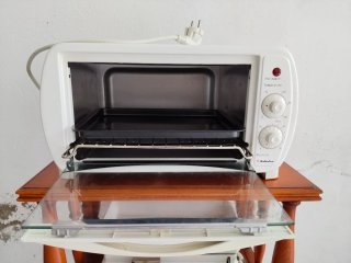 Mini horno nuevo Robolux blanco