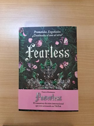Libros Powerless, Reckless y Fearless
