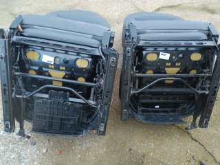 Asientos Delanteros  y traseros de lbiza 50 € unid