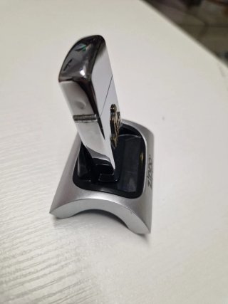 Supporto magnetico Zippo