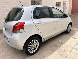 Toyota Yaris 2009