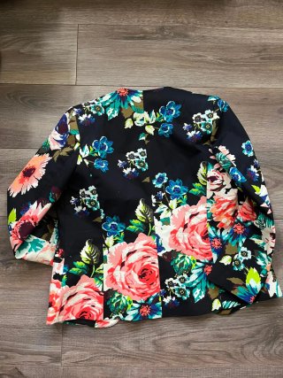Americana H&M flores Talla XS
