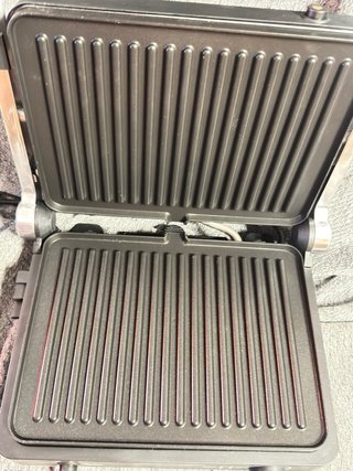 Grill Jata Doble 2000W Placas Extraíbles