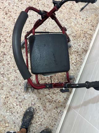 Andador Taka Taka con asiento