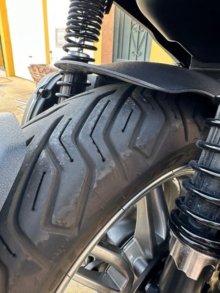 Piaggio Beverly 400 HPE Negro Cosmo