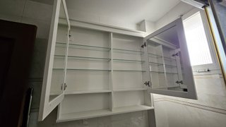 Armario de baño con espejo