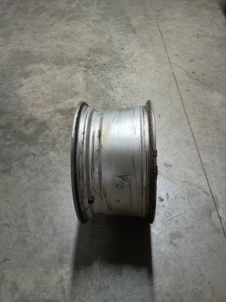 Llanta Aleación r15 8j ET0
