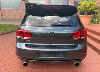 Volkswagen Golf GTI 35