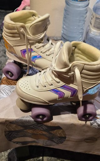 Patines de 4 ruedas blancos talla 34