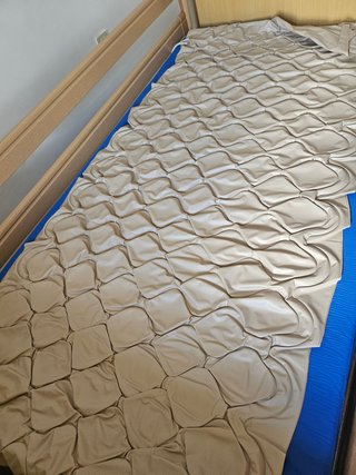 Cama ortopédica 105x190 con colchon antiescaras