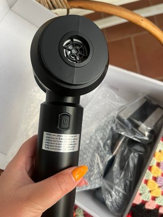 Aspiradora de mano negra