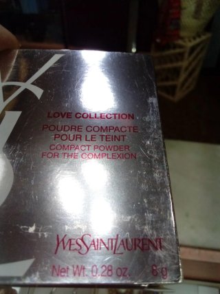Yves Saint Laurent cipria viso cuore rosa