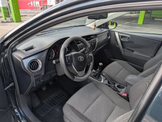 Toyota Auris 2014