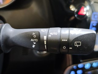 Toyota Auris 1.8 140H Active Touring Sports