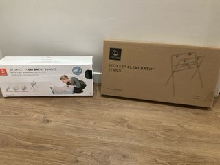 Bañera Stokke para bebé con cuchara
