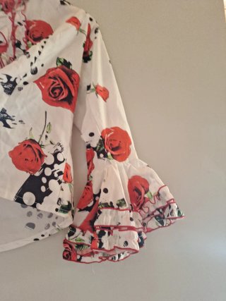 Camisa flamenca con volantes