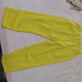 Conjunto de verano amarillo