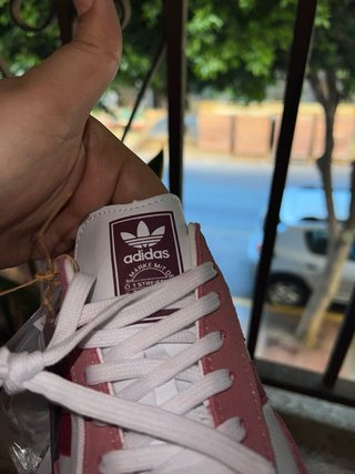 Zapatillas Adidas Samba Rosa y Blanco