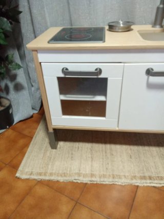 Cocinita de juguete tipo IKEA