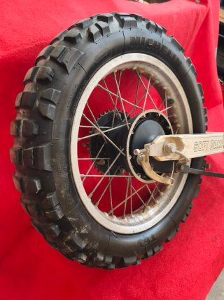 Llanta trasera Cagiva T4 350
