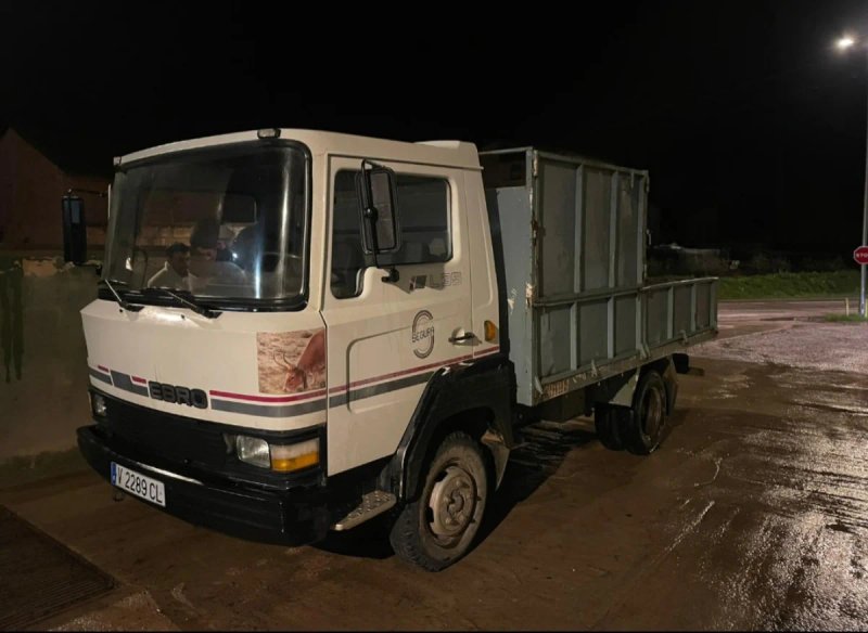 EBRO s400 1997 - foto 1