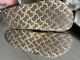 Sandalias doradas y plateadas talla 38