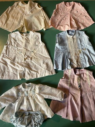 ROPA PARA BEBÉ ANTIGUA. MUÑECO REBORN. 20 PIEZAS