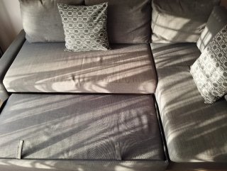 Sofá chaise longue gris 220x150 cm