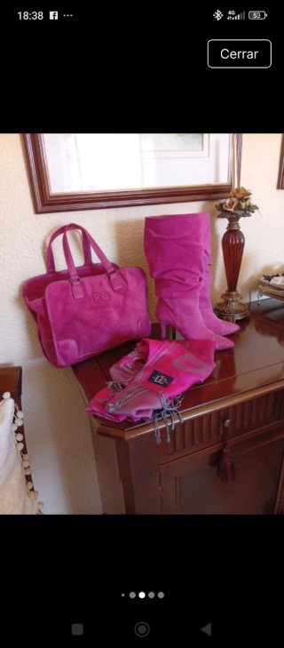 Bolso de piel y ante de Purificación García fucsia