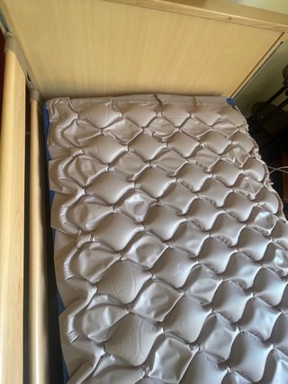Cama articulada eléctrica