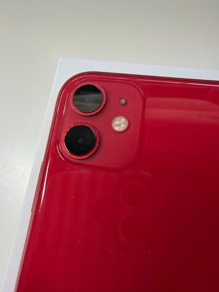iPhone 11 64GB Rojo