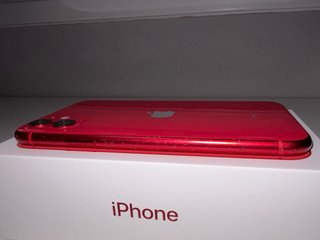 iPhone 11 64GB Rojo