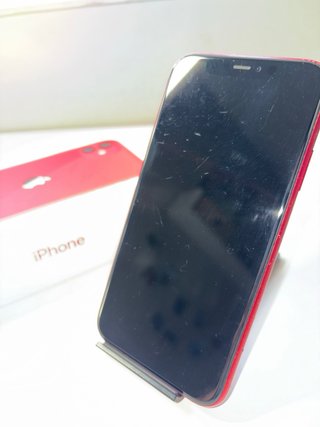 iPhone 11 64GB Rojo
