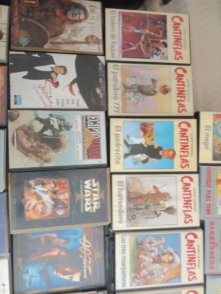 Lote 6 - 28 Cintas VHS Películas Varias