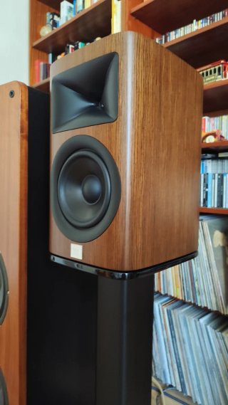 Monitores Hi-Fi JBL HDI 1600
