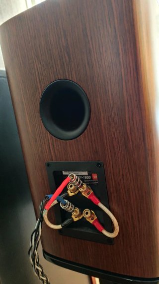 Monitores Hi-Fi JBL HDI 1600
