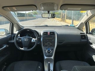 Toyota Auris 2012