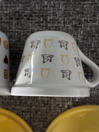 Tazzine da collezione in ceramica
