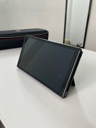 Nintendo Switch OLED + Funda (Pack Completo)