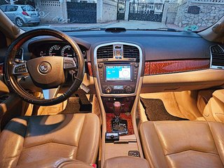 Cadillac SRX 2010 Sport Luxury AWD 7 plazas