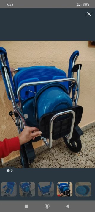 Silla de ruedas con WC incluido