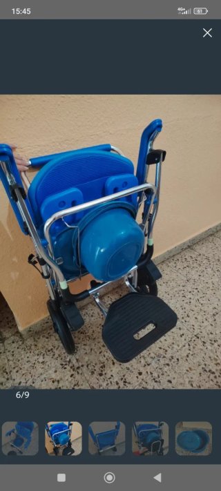 Silla de ruedas con WC incluido
