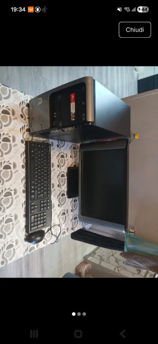 Computer fisso silver e nero