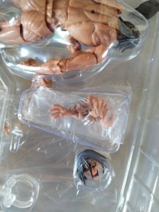 Figura Acción Eren Yeager